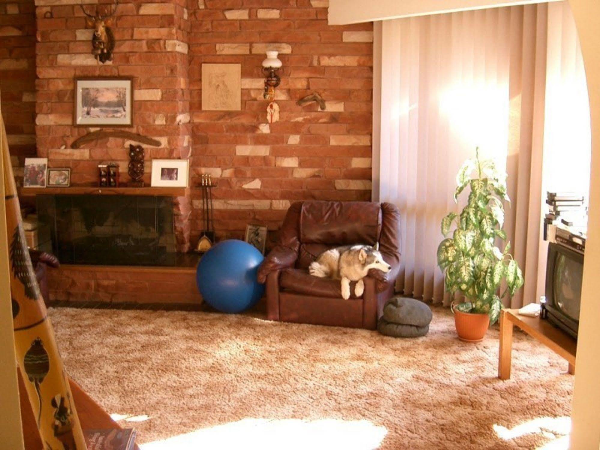 แคทิส เพลซ เบดแอนด์เบรคฟาสต์ Bed & Breakfast อลิซสปริงส์ ภายนอก รูปภาพ